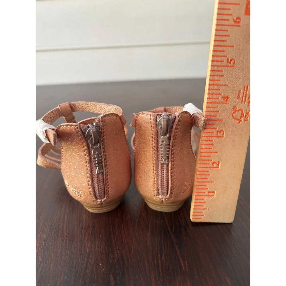 Blowfish Malibu Gladiator‎ Sandals Strappy Zip Back Rose Gold Glitter awesome!